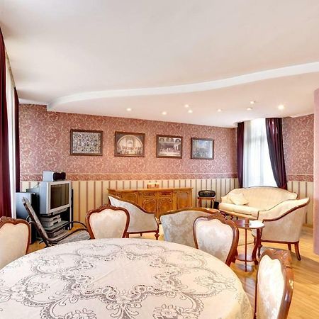 Aristocratic, Elegant, Designer Top Central Apartment โซเฟีย ภายนอก รูปภาพ